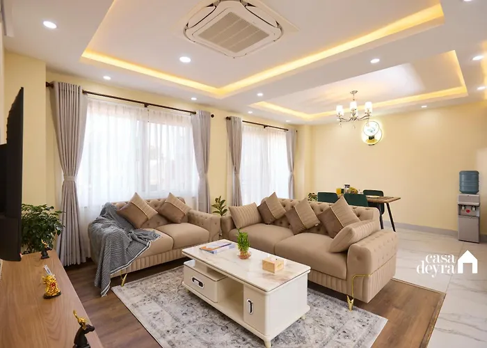 Casa Deyra Apartments- Kupondole, Setodewal *